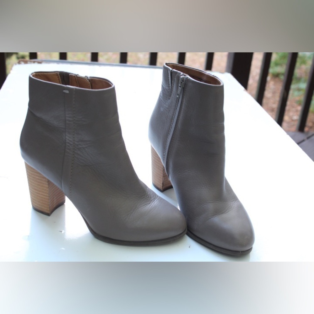 Vionic ankle boots - Picture 3 of 13